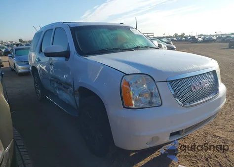 2007 GMC Yukon Denali z USA, uszkodzony, nr VIN 1GKFK63867J202312